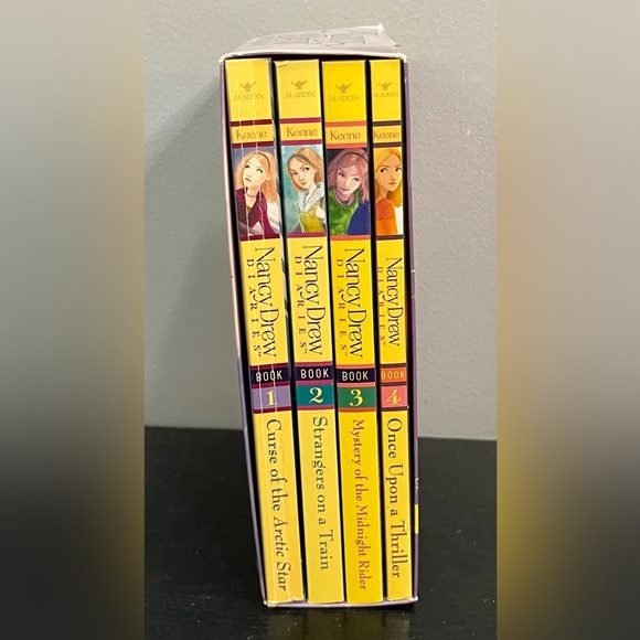 Nancy Drew Diaries:‎ Nancy Drew Diaries1-4 Carolyn Keene Box Set - Picture 4 of 8